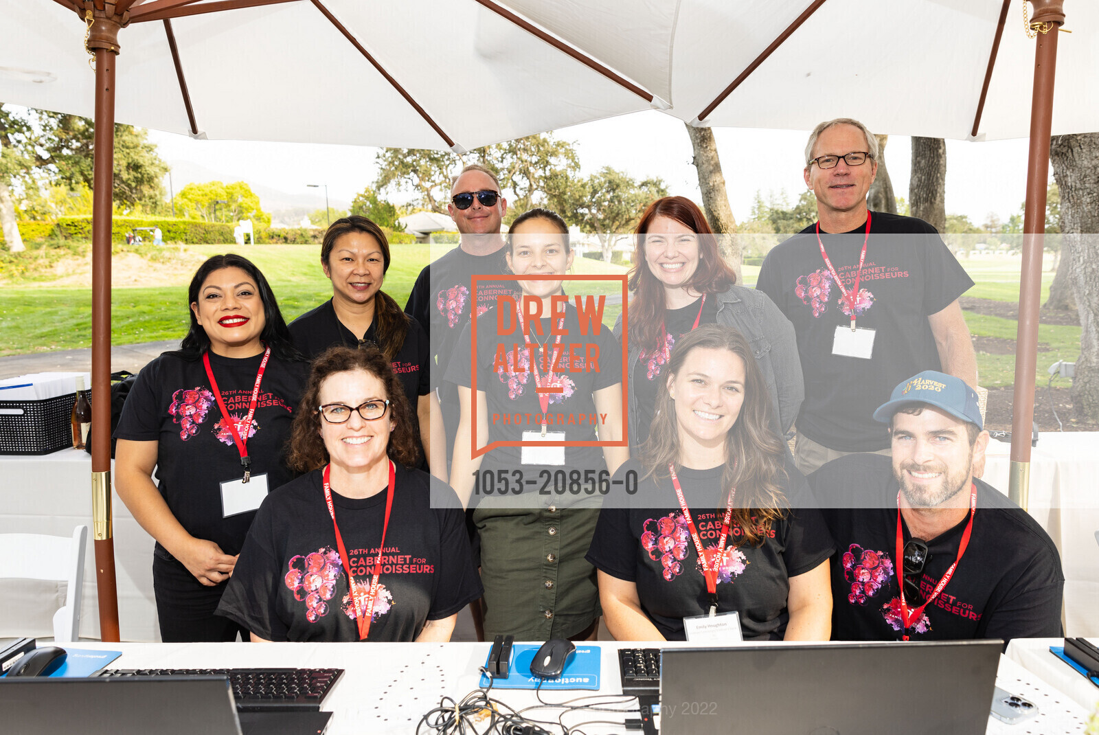 Amy Nelson, Elaine Rothenhaus, Eric Rothenhaus, Michelle Simmons, Emily Houghton, Brian Hoefgen, Jeff Lancaster, Cole Munoz, Allison Majorkowski, Family House 26th Annual Cabernet for Connoisseurs 2022, Silverado Resort and Spa. 1600 Atlas Peak Rd, September 10th, 2022, Photo #1053-20856-0 Amy Nelson, Elaine Rothenhaus, Eric Rothenhaus, Michelle Simmons, Emily Houghton, Brian Hoefgen, Jeff Lancaster, Cole Munoz, Allison Majorkowski, Photo #1053-20856-0