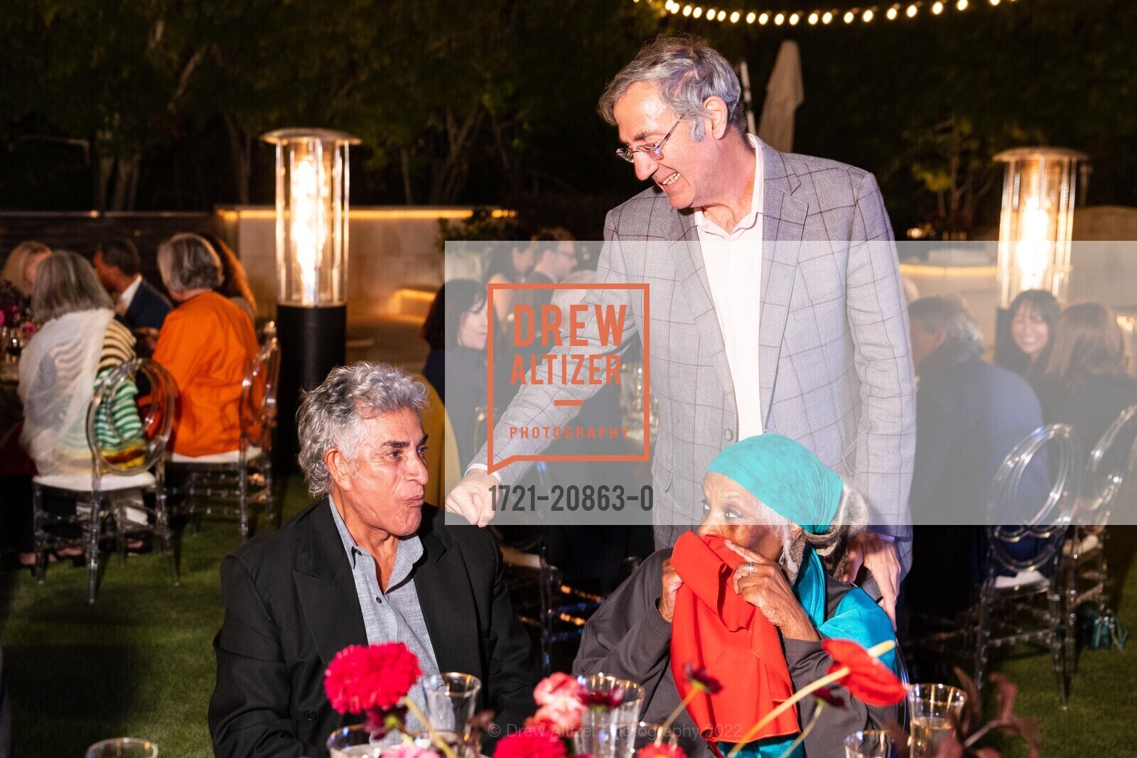 Patricio Moreno Toro, Mary Lovelace O'Neal, Fred Giuffrida, SFMOMA Director's Welcome Dinner hosted by Komal Shah, private residence. private residence, September 15th, 2022, Photo #1721-20863-0 Patricio Moreno Toro, Mary Lovelace O'Neal, Fred Giuffrida, Photo #1721-20863-0