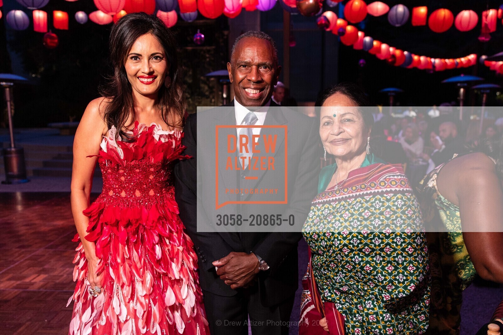 Komal Shah, Charles Gaines, Manju Shah, Museums by Moonlight 2022, Iris & B. Gerald Cantor Center for Visual Arts. 328 Lomita Dr, Stanford, CA 94305 US, September 17th, 2022, Photo #3058-20865-0 Komal Shah, Charles Gaines, Manju Shah, Photo #3058-20865-0