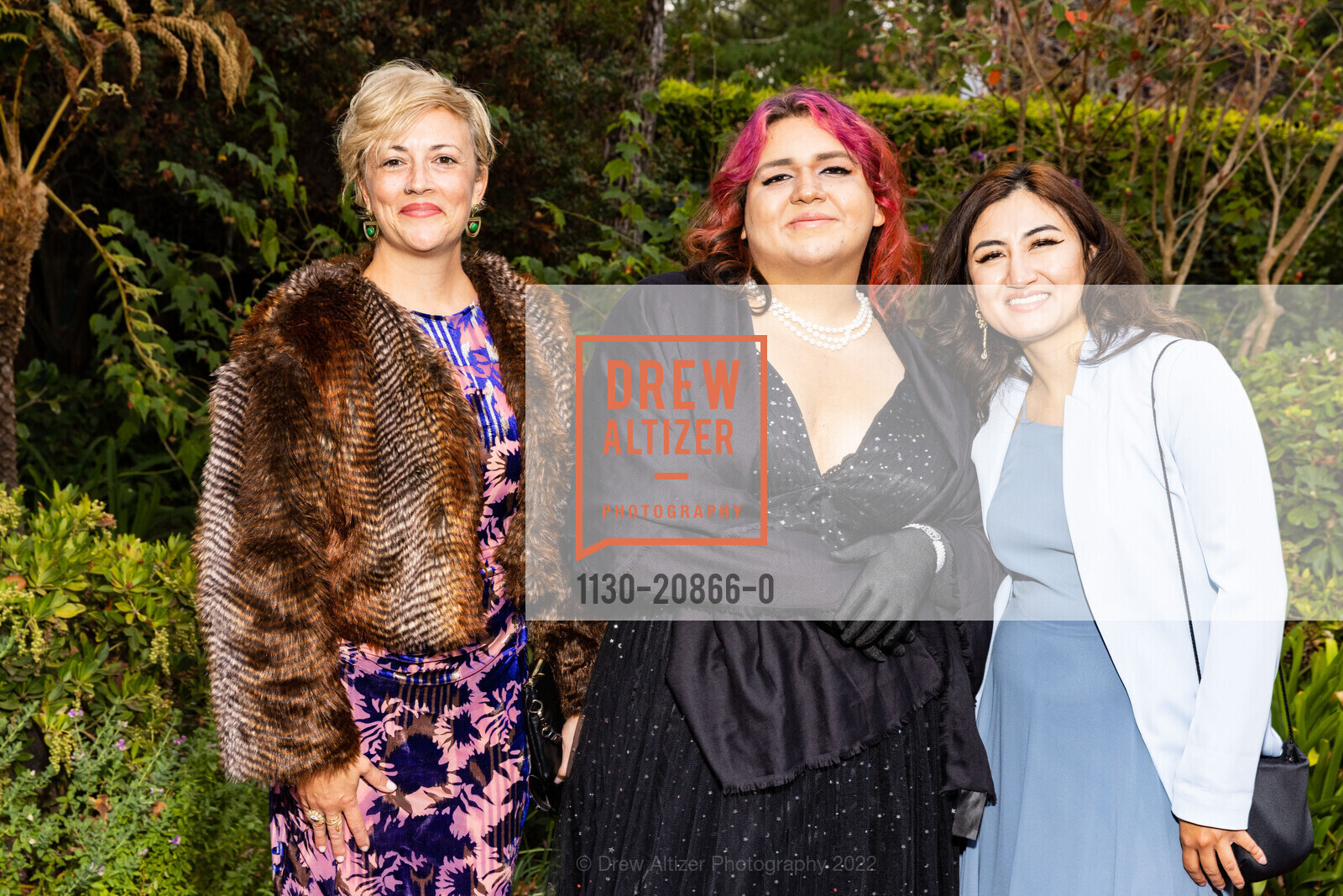 Rebecca Pinnell, Nancy Castillo, Jackie Walia, Side by Side's Reach for The Stars Gala 2022, 1 Locust Ave, San Rafael, California 94901 US. 1 Locust Ave, San Rafael, California 94901 US, September 17th, 2022, Photo #1130-20866-0 Rebecca Pinnell, Nancy Castillo, Jackie Walia, Photo #1130-20866-0