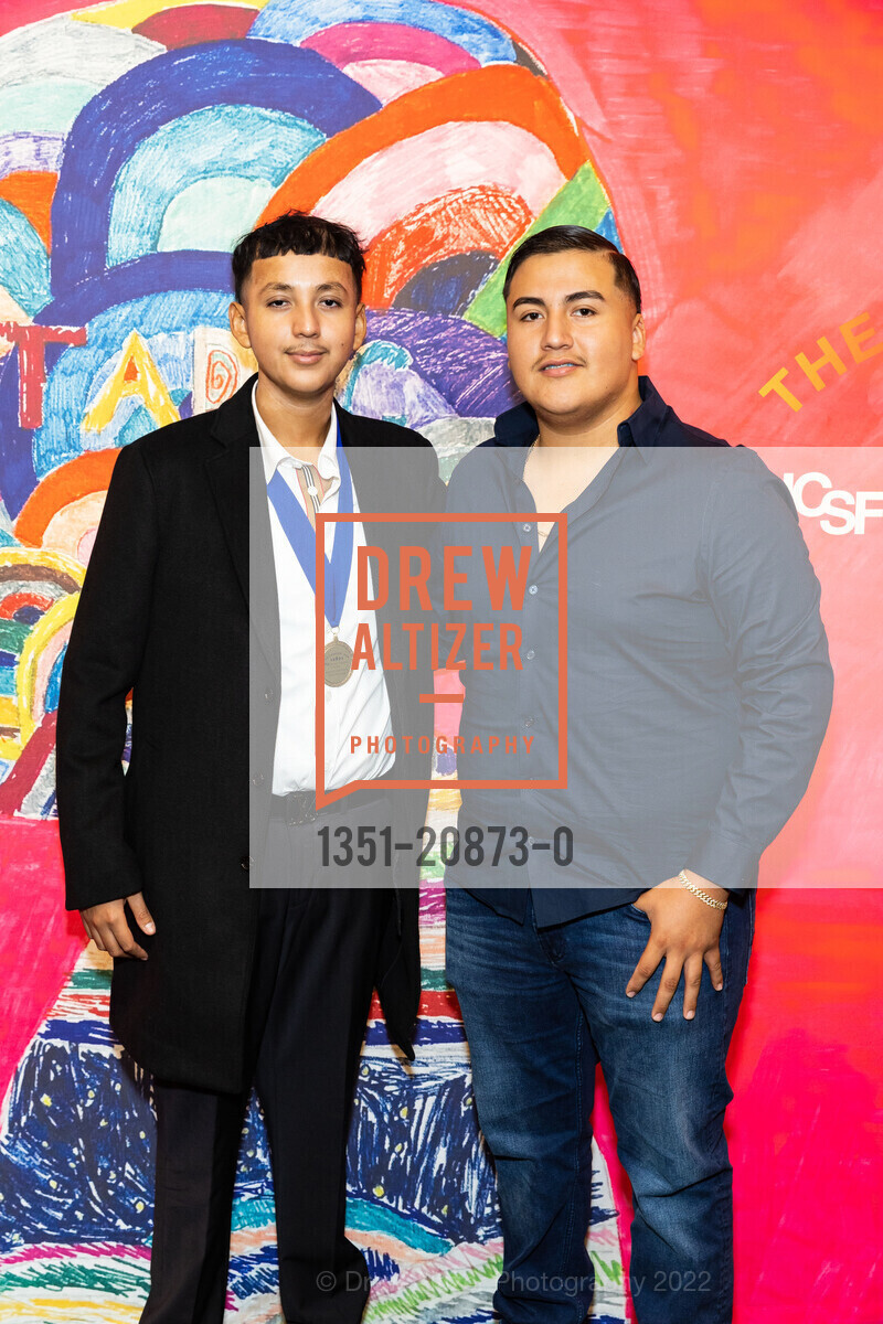 Jesse Coronado, Alex Coronado, Salesforce Dreamfest 2022 in support of UCSF Children's Hospital, Oracle Park. 24 Willie Mays Plaza, SF CA 94107, September 21st, 2022, Photo #1351-20873-0 Jesse Coronado, Alex Coronado, Photo #1351-20873-0