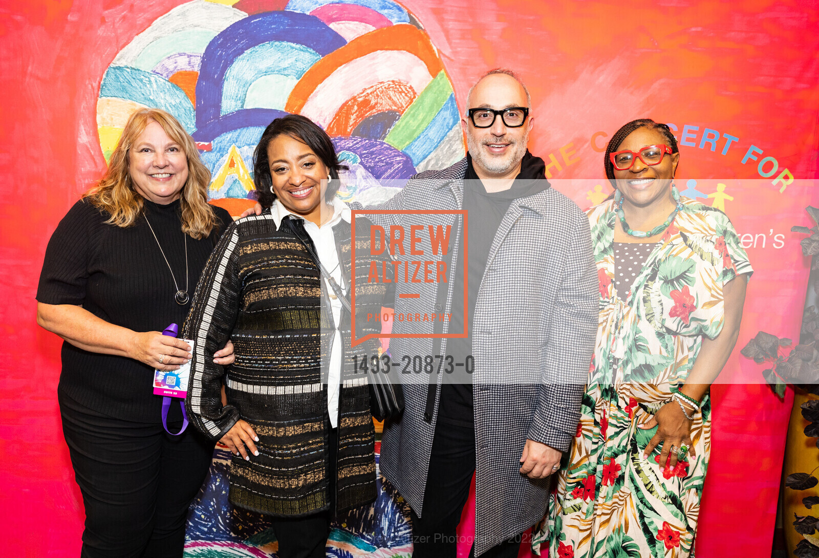 Kelly Puou, Vanessa Stacks, George Weiss, Tanya Suber, Salesforce Dreamfest 2022 in support of UCSF Children's Hospital, Oracle Park. 24 Willie Mays Plaza, SF CA 94107, September 21st, 2022, Photo #1493-20873-0 Kelly Puou, Vanessa Stacks, George Weiss, Tanya Suber, Photo #1493-20873-0