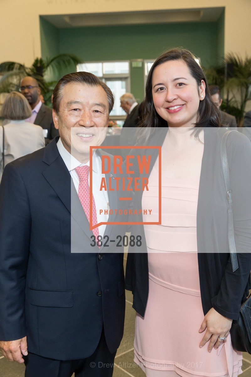 Hagen Choi, Janet Roxas, Photo #382-2088