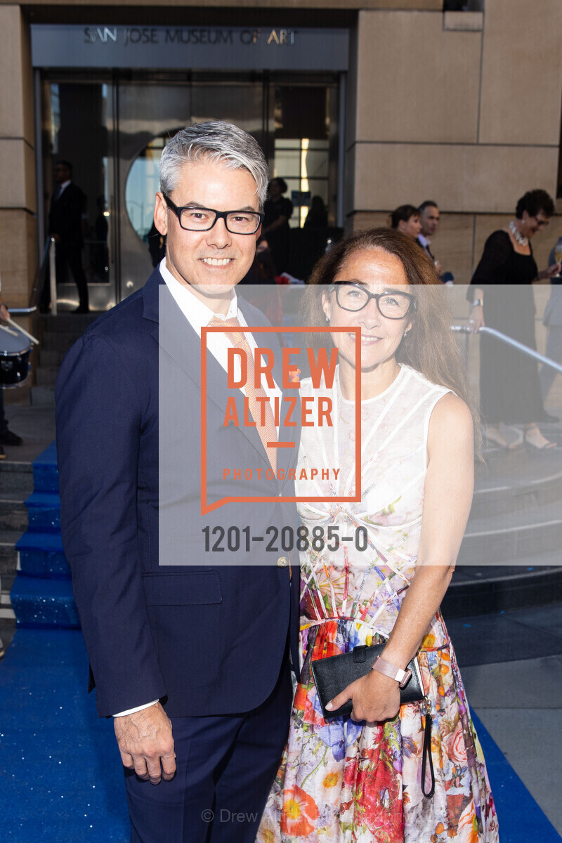 Tom Kiely, Tammy Kiely, San Jose Museum of Art Gala + Auction 2022, San Jose Museum of Art. 110 S Market St, San Jose, CA 95113 US, September 24th, 2022, Photo #1201-20885-0 Tom Kiely, Tammy Kiely, Photo #1201-20885-0
