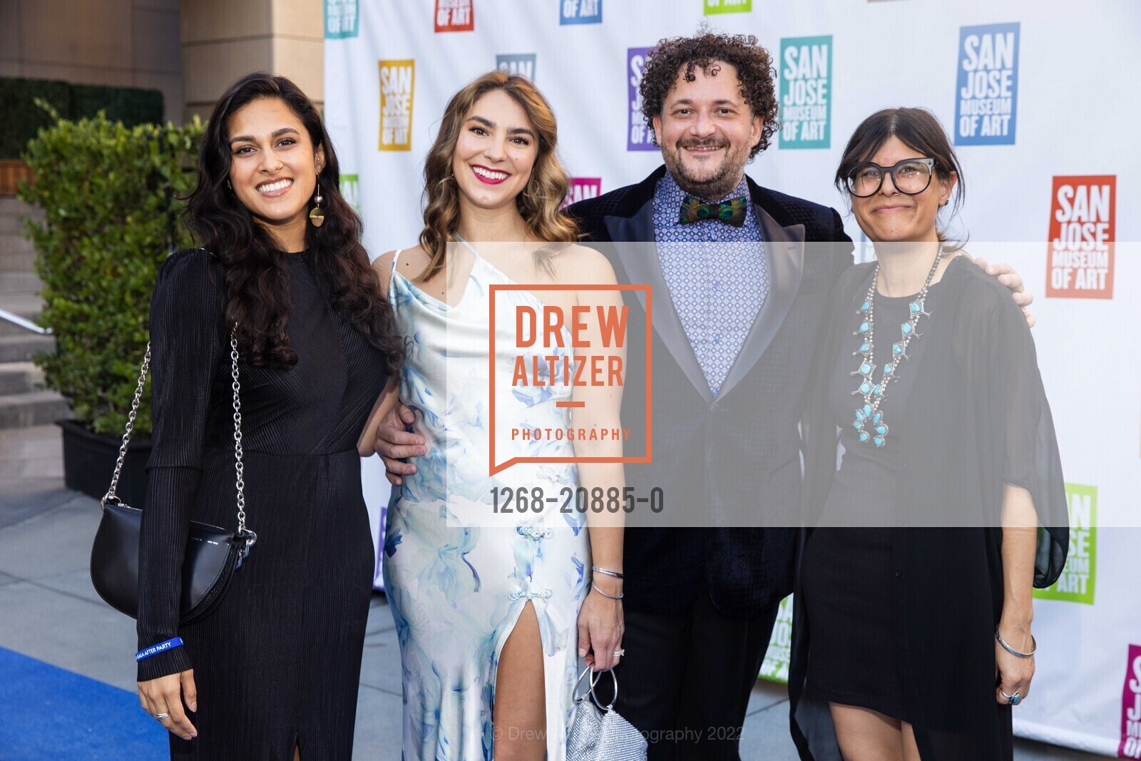 Nidhi Gandhi, Kathryn Lindo, Rob Lindo, Melanie Samay, San Jose Museum of Art Gala + Auction 2022, San Jose Museum of Art. 110 S Market St, San Jose, CA 95113 US, September 24th, 2022, Photo #1268-20885-0 Nidhi Gandhi, Kathryn Lindo, Rob Lindo, Melanie Samay, Photo #1268-20885-0
