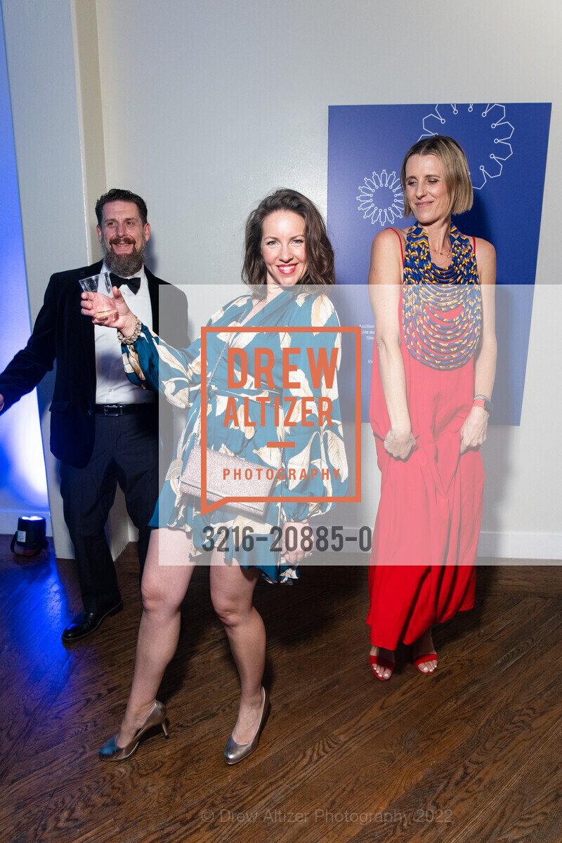 Adele Schafer Gold, Nili Gold, Alexandra Stein, San Jose Museum of Art Gala + Auction 2022, San Jose Museum of Art. 110 S Market St, San Jose, CA 95113 US, September 24th, 2022, Photo #3216-20885-0 Adele Schafer Gold, Nili Gold, Alexandra Stein, Photo #3216-20885-0
