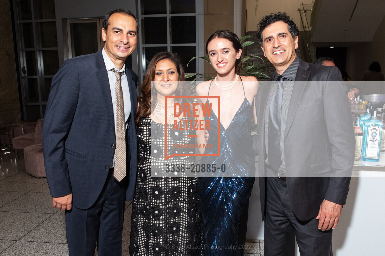 Faisal Ahmad, Nadia Ahmad, San Jose Museum of Art Gala + Auction 2022, San Jose Museum of Art. 110 S Market St, San Jose, CA 95113 US, September 24th, 2022, Photo #3338-20885-0 Faisal Ahmad, Nadia Ahmad, Photo #3338-20885-0