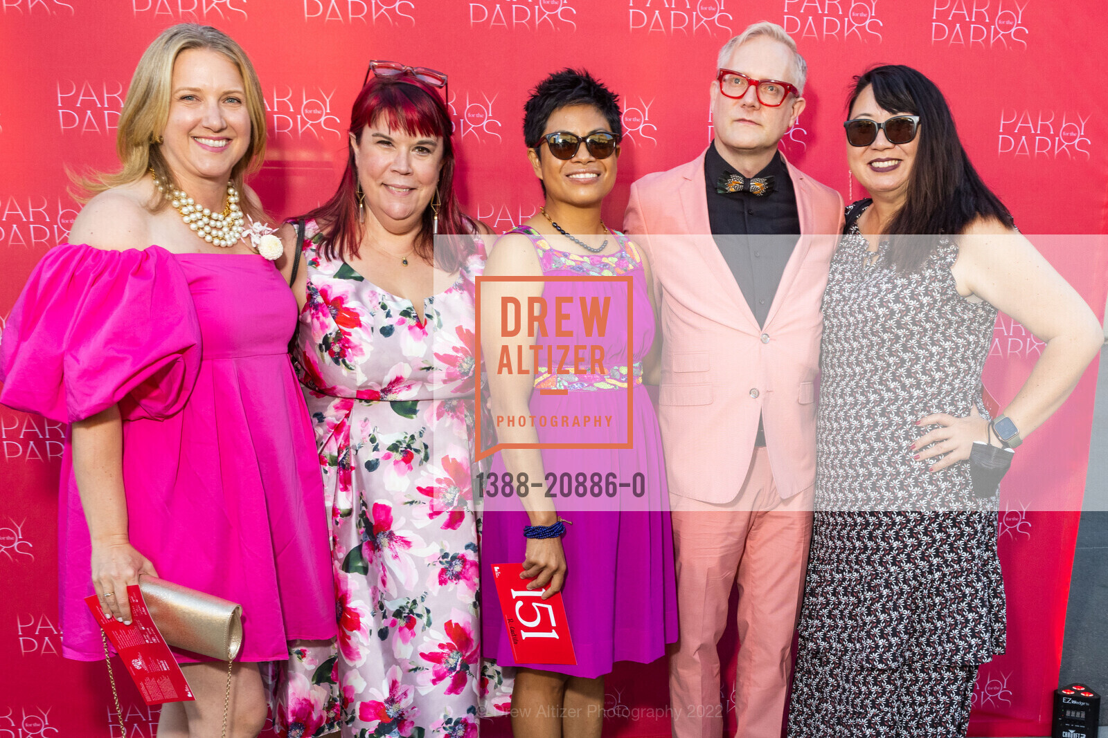 Regina Ernst, Christina Gimlan, Rachel Castillo, Chad Lang, Akemi Yamaguchi, Party for The Parks 2022, Pier 70. 20th street, 901 Illinois St, San Francisco, CA 94107, September 24th, 2022, Photo #1388-20886-0 Regina Ernst, Christina Gimlan, Rachel Castillo, Chad Lang, Akemi Yamaguchi, Photo #1388-20886-0