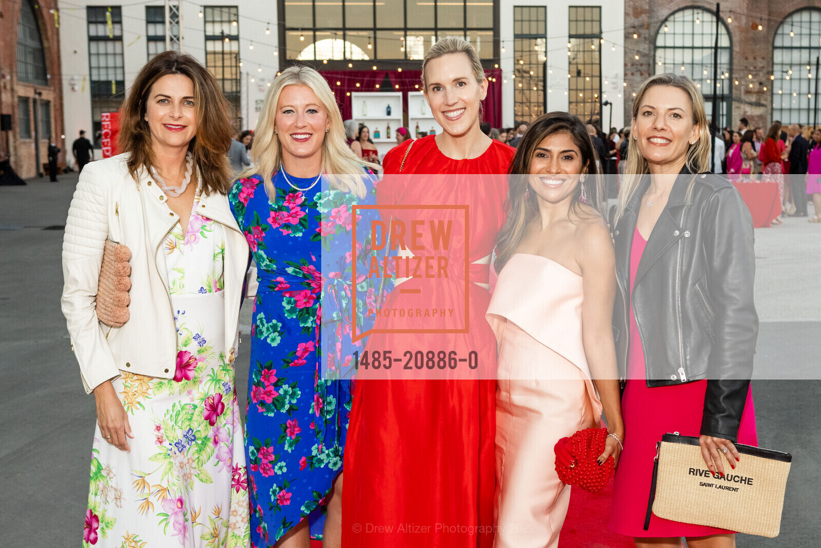 Jen McCormick, Brooke Carrillo, Sarah Power, Ashi Waliany, Catherine Magee, Party for The Parks 2022, Pier 70. 20th street, 901 Illinois St, San Francisco, CA 94107, September 24th, 2022, Photo #1485-20886-0 Jen McCormick, Brooke Carrillo, Sarah Power, Ashi Waliany, Catherine Magee, Photo #1485-20886-0
