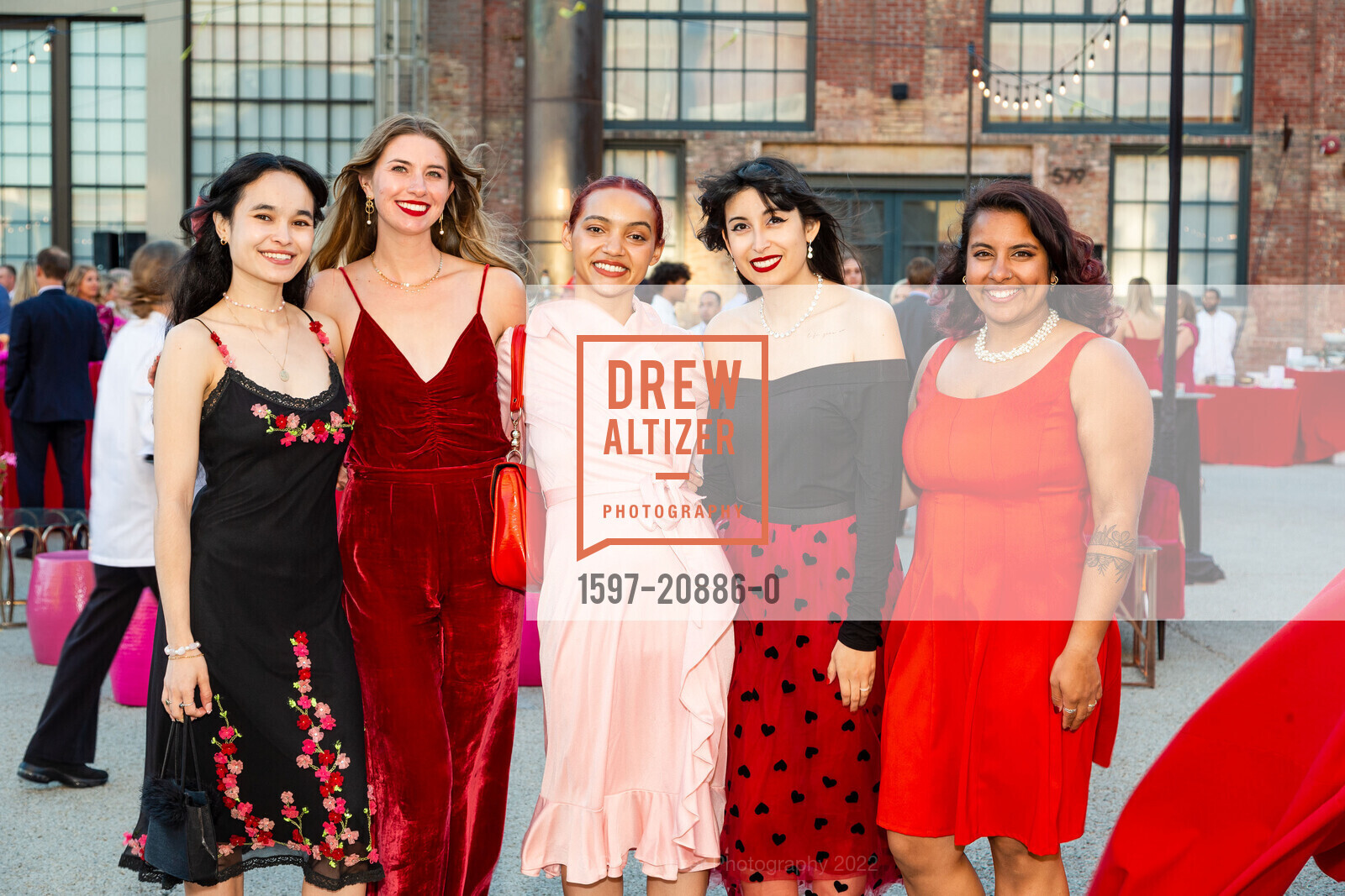 Isa Medina-Kim, Gina Kotos, Nathalie O'Brien, Alyssa Andrews, Neha Gandhi, Party for The Parks 2022, Pier 70. 20th street, 901 Illinois St, San Francisco, CA 94107, September 24th, 2022, Photo #1597-20886-0 Isa Medina-Kim, Gina Kotos, Nathalie O'Brien, Alyssa Andrews, Neha Gandhi, Photo #1597-20886-0