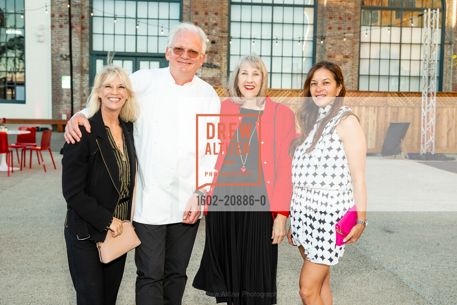 Ana Williams, Lucas Schoemaker, Gwen Sobolewski, Dennise Abad, Party for The Parks 2022, Pier 70. 20th street, 901 Illinois St, San Francisco, CA 94107, September 24th, 2022, Photo #1602-20886-0 Ana Williams, Lucas Schoemaker, Gwen Sobolewski, Dennise Abad, Photo #1602-20886-0
