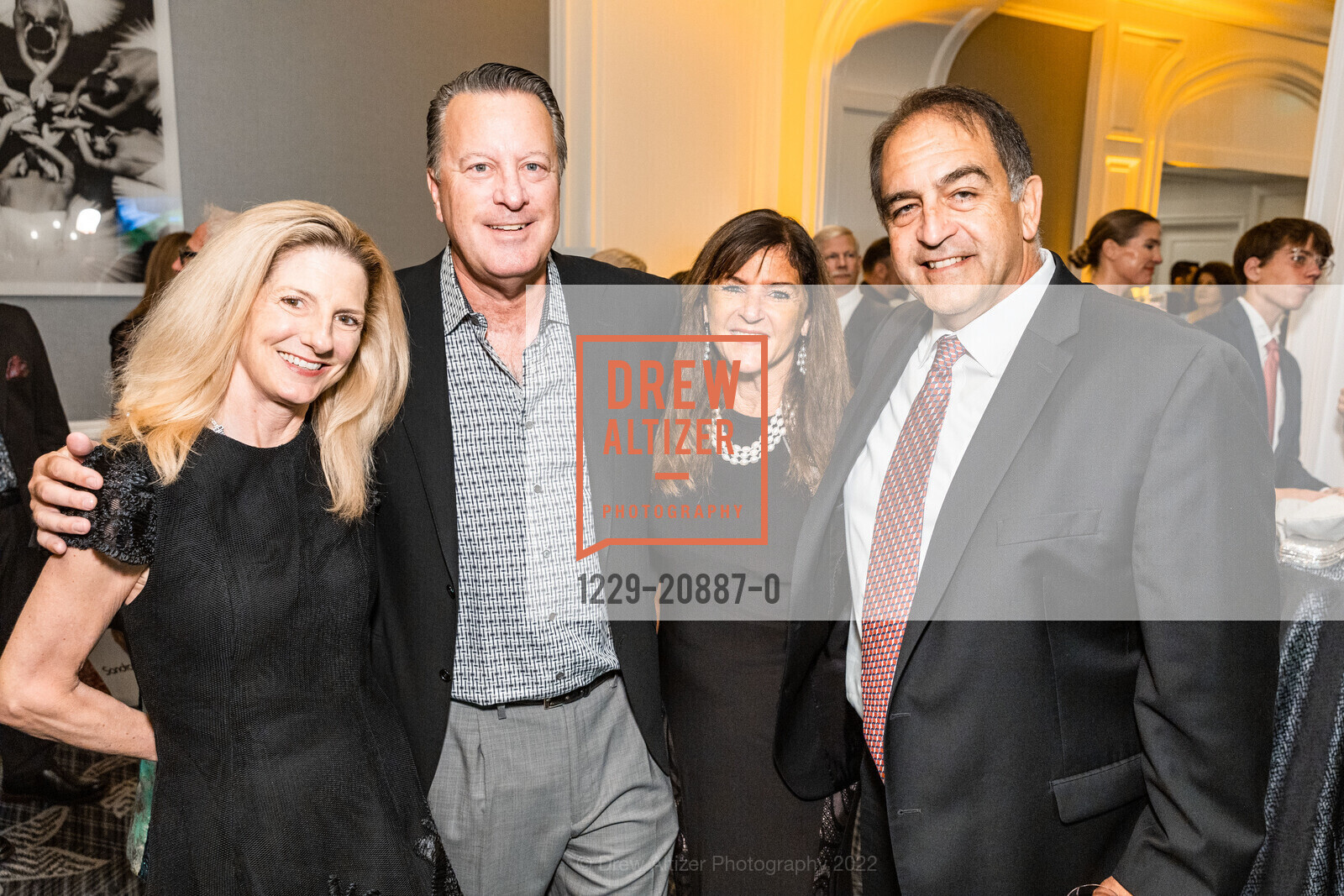 Michelle Banks, Lee Banks, Dana Lindvall, Scott Lindvall, JDRF’s Annual Hope Gala 2022, The Ritz Carlton. 600 Stockton St, San Francisco, CA 94108 US, September 24th, 2022, Photo #1229-20887-0 Michelle Banks, Lee Banks, Dana Lindvall, Scott Lindvall, Photo #1229-20887-0