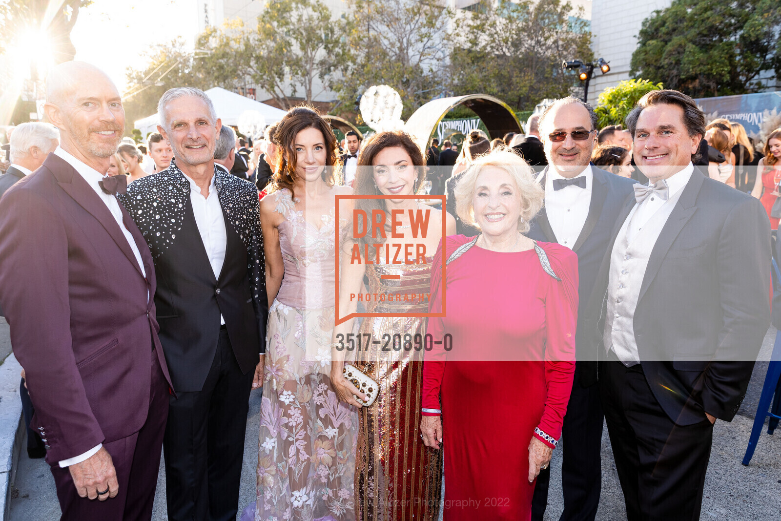 Curt Kirschner, Nick Augustinos, Elena Zorn, Maryam Muduroglu, Nazan Orr, Oran Muduroglu, Gregory Malin, Photo #3517-20890-0