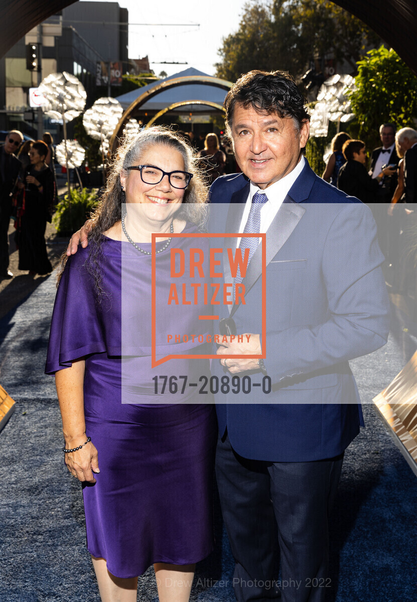 Andrea Peretz, Joe Rojas, San Francisco Symphony's Opening Night Gala 2022, San Francisco Symphony, September 23rd, 2022, Photo #1767-20890-0 Andrea Peretz, Joe Rojas, Photo #1767-20890-0