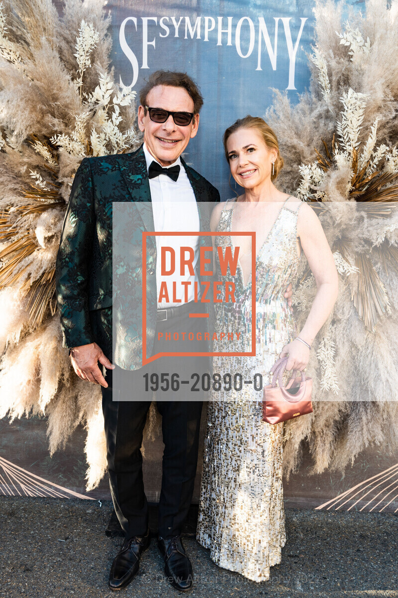 Daniel Davidson, Margaret Quale, San Francisco Symphony's Opening Night Gala 2022, San Francisco Symphony, September 23rd, 2022, Photo #1956-20890-0 Daniel Davidson, Margaret Quale, Photo #1956-20890-0