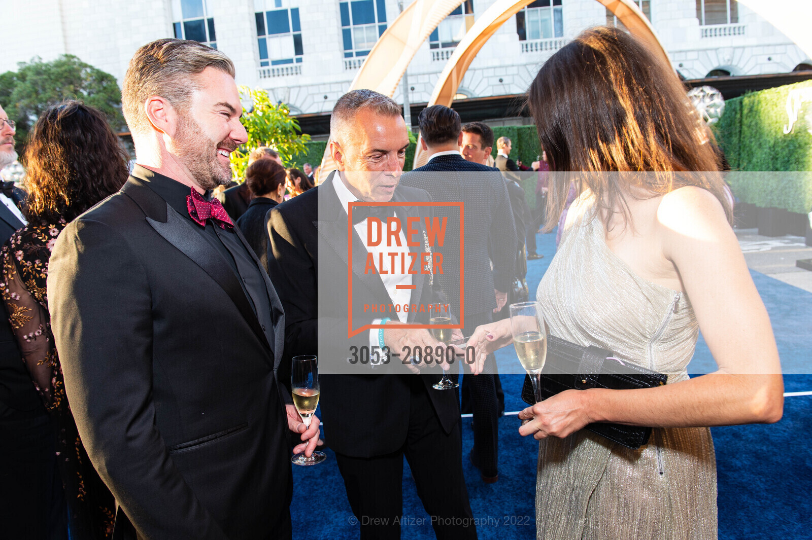 Benjamin Osgood, Roman Gronkowski, Sara Pendleton, San Francisco Symphony's Opening Night Gala 2022, San Francisco Symphony, September 23rd, 2022, Photo #3053-20890-0 Benjamin Osgood, Roman Gronkowski, Sara Pendleton, Photo #3053-20890-0