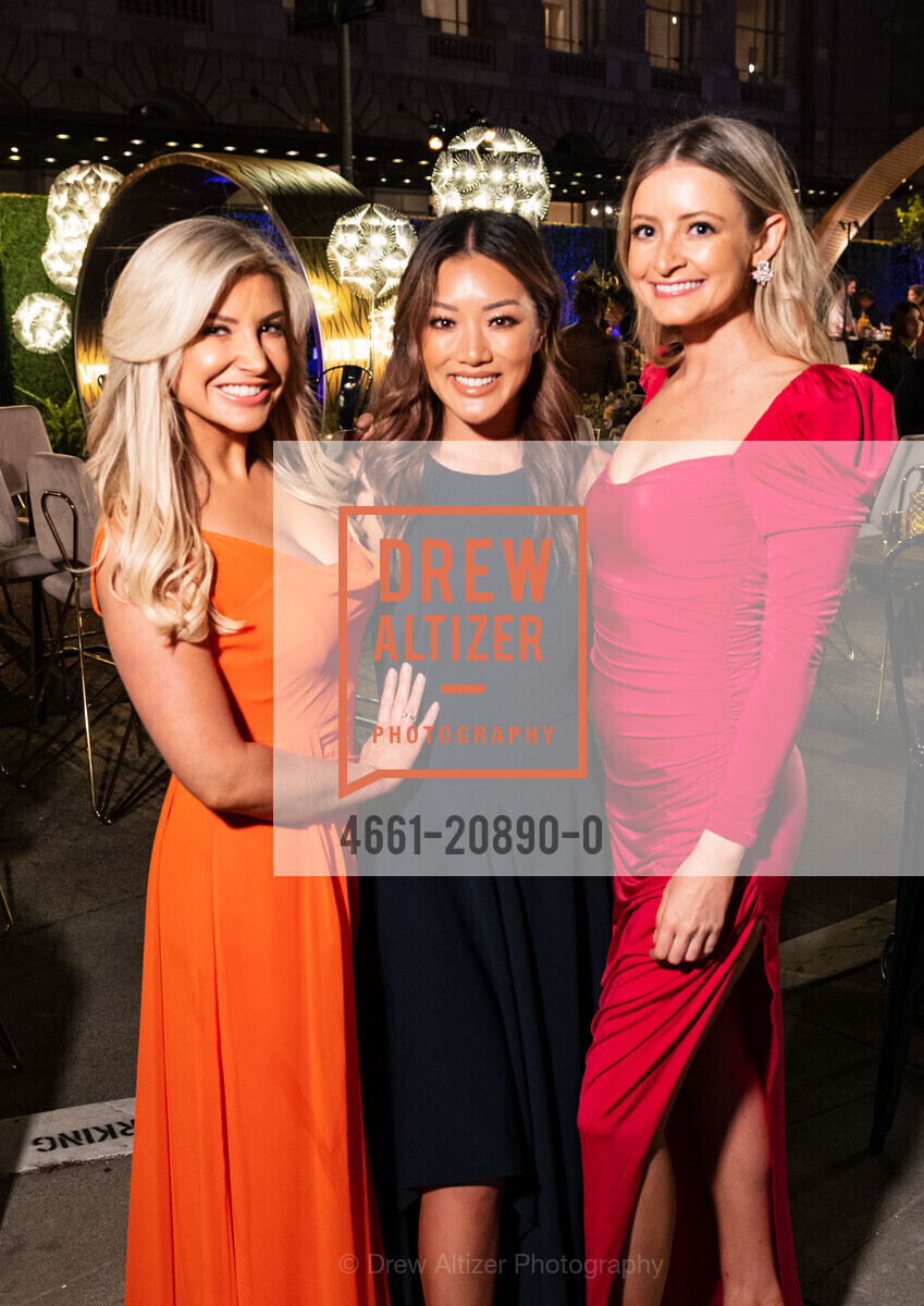 Mandy Salzman, Vivian Trang, Marissa Palmer, San Francisco Symphony's Opening Night Gala 2022, San Francisco Symphony, Photo #4661-20890-0 Mandy Salzman, Vivian Trang, Marissa Palmer, Photo #4661-20890-0