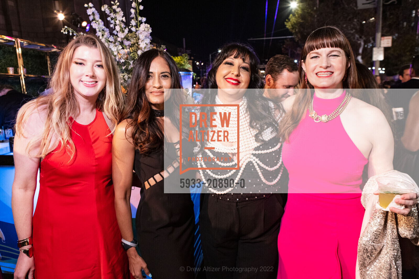Jean Gibson, Ryle Patel, Rejica Gupta, Elizabeth Ford, San Francisco Symphony's Opening Night Gala 2022, San Francisco Symphony, September 23rd, 2022, Photo #5933-20890-0 Jean Gibson, Ryle Patel, Rejica Gupta, Elizabeth Ford, Photo #5933-20890-0