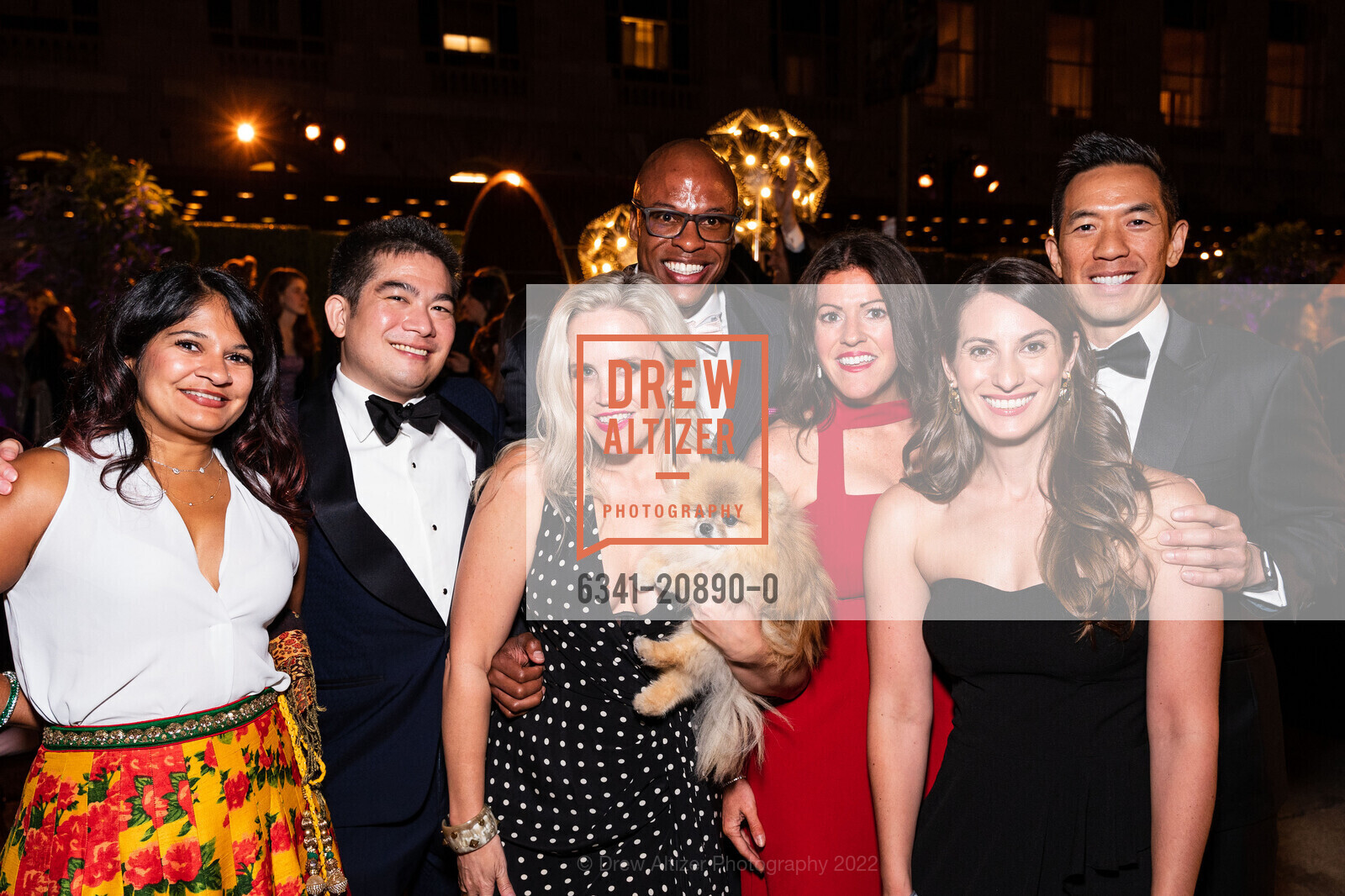 Shruti Voruganti, Clinton Jang, Kat Thompson, Bradford Pegler, Amanda Swim, Kathy Komondor, Chris Corsa, San Francisco Symphony's Opening Night Gala 2022, San Francisco Symphony, September 23rd, 2022, Photo #6341-20890-0 Shruti Voruganti, Clinton Jang, Kat Thompson, Bradford Pegler, Amanda Swim, Kathy Komondor, Chris Corsa, Photo #6341-20890-0