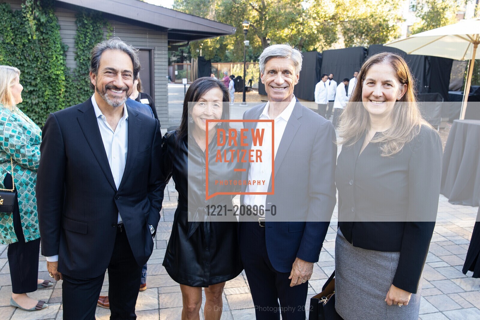 Josh Makower, Anne Longo, Frank Longo, Kathleen Poston, Frontiers in Medicine, Frost Ampitheater. 351 Lasuen St, Stanford, CA 94305 US, September 29th, 2022, Photo #1221-20896-0 Josh Makower, Anne Longo, Frank Longo, Kathleen Poston, Photo #1221-20896-0
