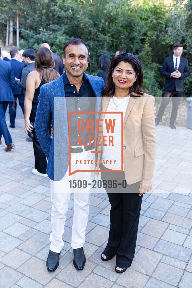 Vijay Chawla, Munjal Shah, Frontiers in Medicine, Frost Ampitheater. 351 Lasuen St, Stanford, CA 94305 US, September 29th, 2022, Photo #1509-20896-0 Vijay Chawla, Munjal Shah, Photo #1509-20896-0