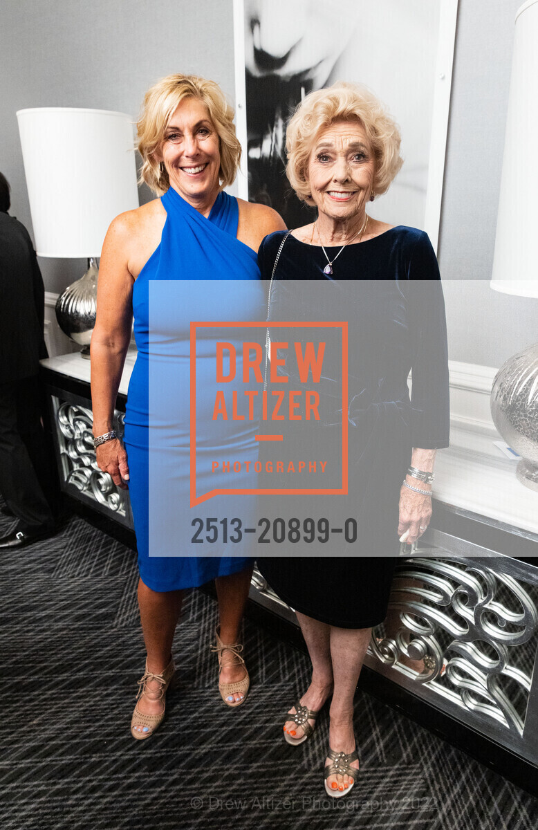 Jill Gilliland, Bonnie Dailey, Catholic Charities Loaves and Fishes Gala 2022, The Ritz Carlton. 600 Stockton St, SF, CA 94108 US, September 30th, 2022, Photo #2513-20899-0 Jill Gilliland, Bonnie Dailey, Photo #2513-20899-0