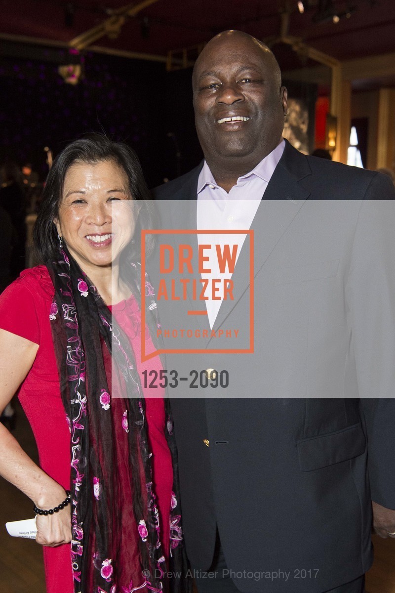 Melinda Yee Franklin, Dennis Franklin, Oakland School for the Arts' Annual Gala with Governor Brown, Sweet's Ballroom. 1933 Broadway, April 27th, 2017, Photo #1253-2090 Melinda Yee Franklin, Dennis Franklin, Photo #1253-2090