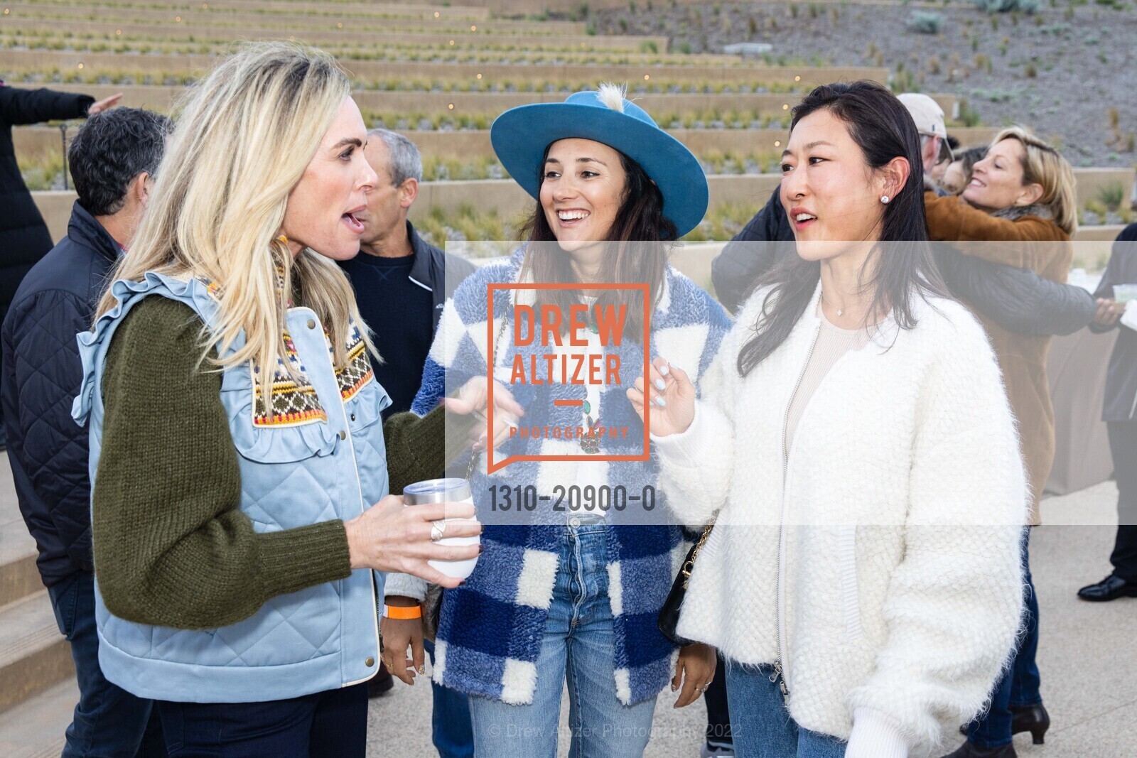 Ali Fried, Julia Kniesche, Vicky Hiatt, Trails Forever Gala, Presidio Tunnel Tops. 210 Lincoln Blvd, SF, CA 94129, September 30th, 2022, Photo #1310-20900-0 Ali Fried, Julia Kniesche, Vicky Hiatt, Photo #1310-20900-0