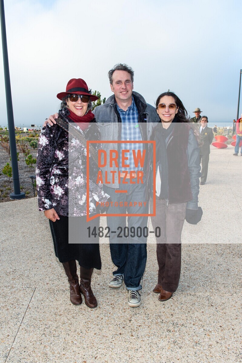 Dana Smirin, Bill Waytena, Missy Lahren, Trails Forever Gala, Presidio Tunnel Tops. 210 Lincoln Blvd, SF, CA 94129, September 30th, 2022, Photo #1482-20900-0 Dana Smirin, Bill Waytena, Missy Lahren, Photo #1482-20900-0