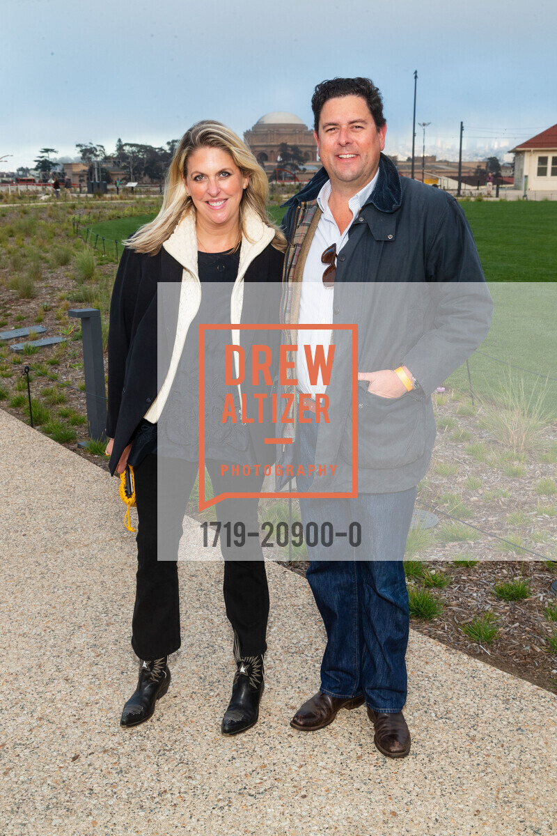 Eloise Connolly, Ryan Connolly, Trails Forever Gala, Presidio Tunnel Tops. 210 Lincoln Blvd, SF, CA 94129, September 30th, 2022, Photo #1719-20900-0 Eloise Connolly, Ryan Connolly, Photo #1719-20900-0