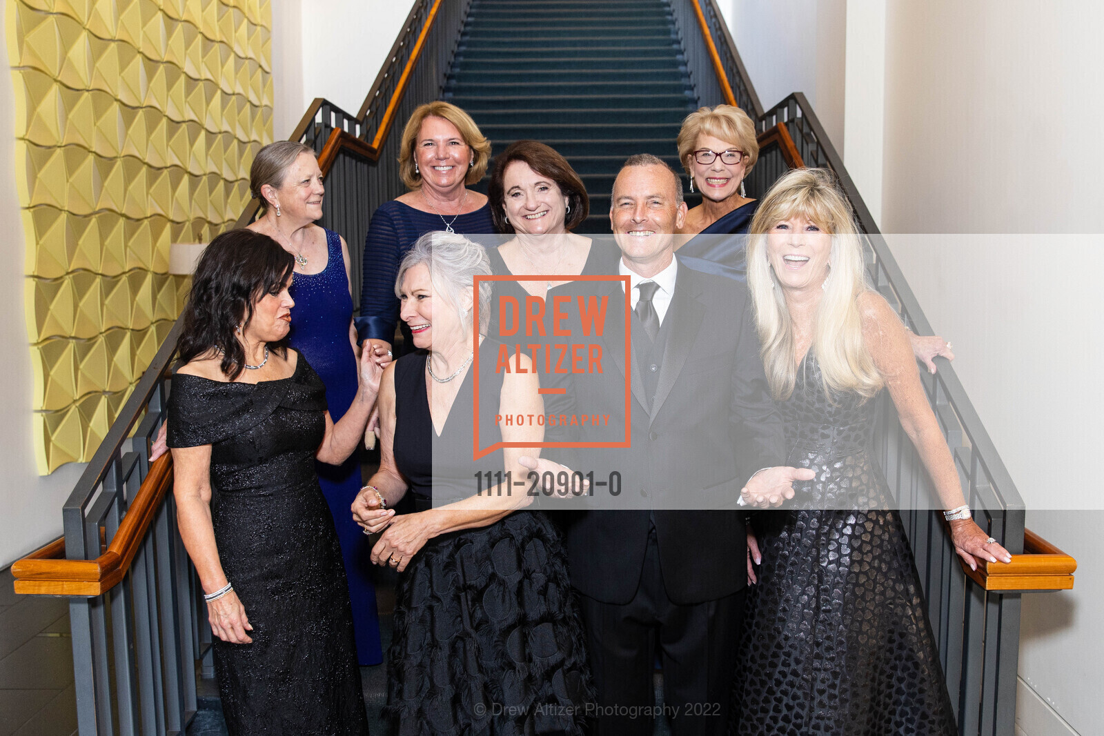 Georgie Gleim, Carolyn Schutz, Linda Drew, Carolyn Rianda, Jan Barker, Peter Olson, Candice Schwab, Susan Martin, Photo #1111-20901-0