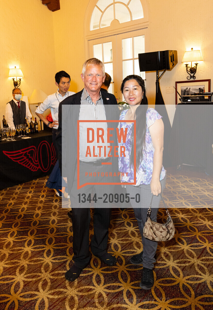 Wayne Matecki, Leana Louie, Chinese Hospital at The Olympic Club Golf Course 2022, The Olympic Club. 599 Skyline Blvd, SF, CA 94132 US, October 3rd, 2022, Photo #1344-20905-0 Wayne Matecki, Leana Louie, Photo #1344-20905-0