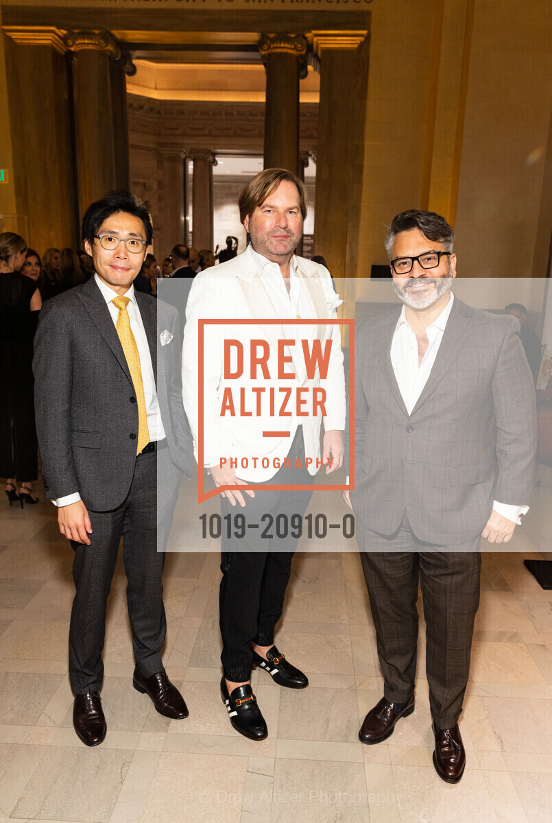 Alex Leung, Alan May, Bernie Cantu, Van Cleef & Arpels at the Legion of Honor, Legion of Honor. 100 34th Ave, SF, CA 94121 US, Photo #1019-20910-0 Alex Leung, Alan May, Bernie Cantu, Photo #1019-20910-0