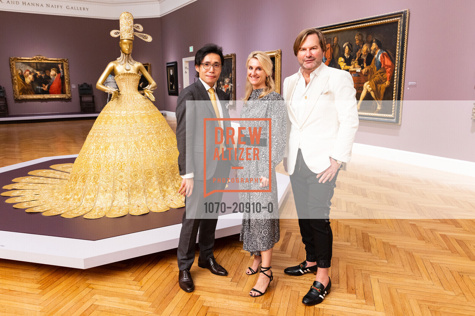 Alex Leung, Beatrice Del Favero, Alan May, Photo #1070-20910-0