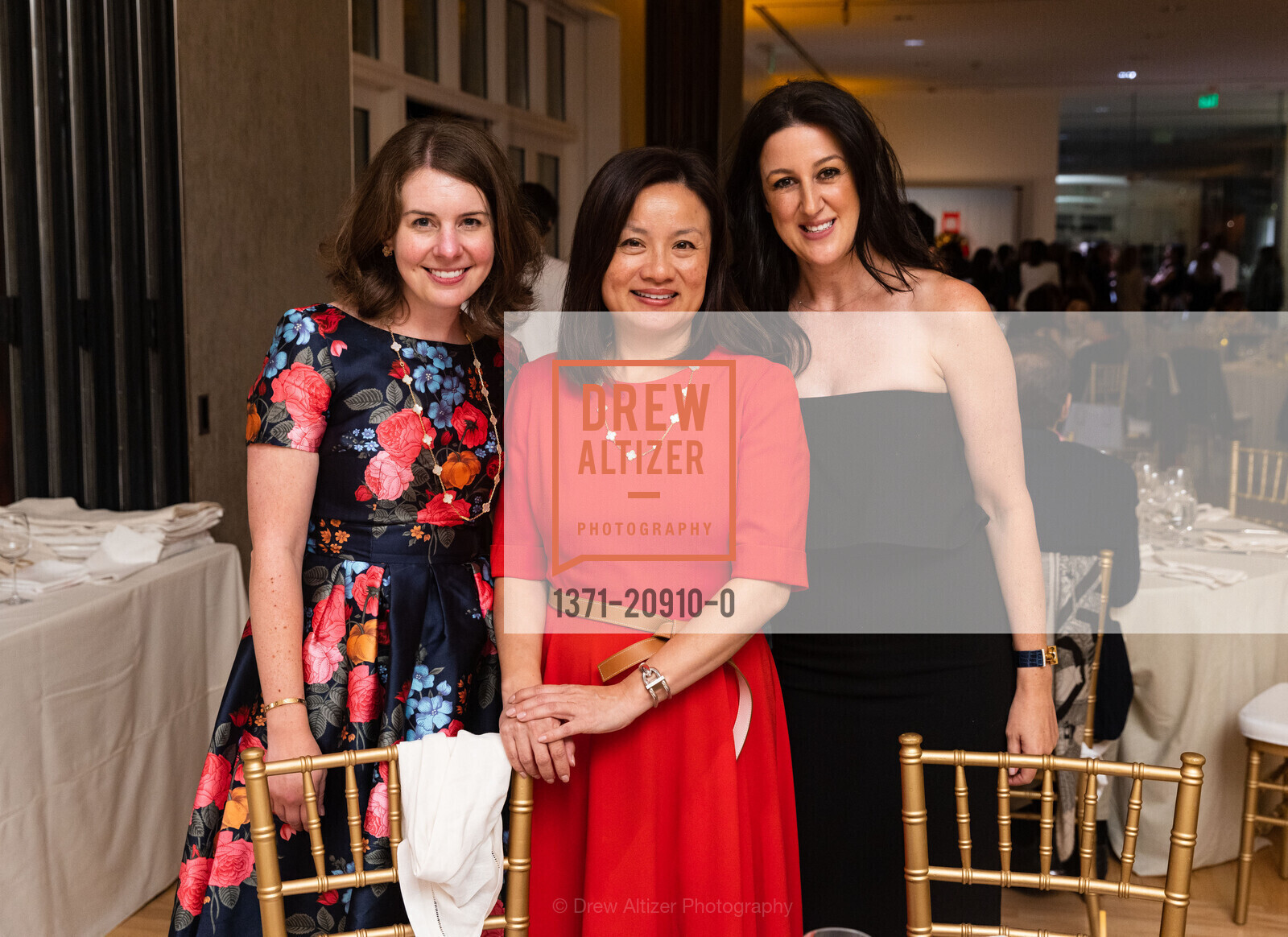 Lindsey Rottenberg, Nancy Bai, Blaga Iankova, Van Cleef & Arpels at the Legion of Honor, Legion of Honor. 100 34th Ave, SF, CA 94121 US, Photo #1371-20910-0 Lindsey Rottenberg, Nancy Bai, Blaga Iankova, Photo #1371-20910-0