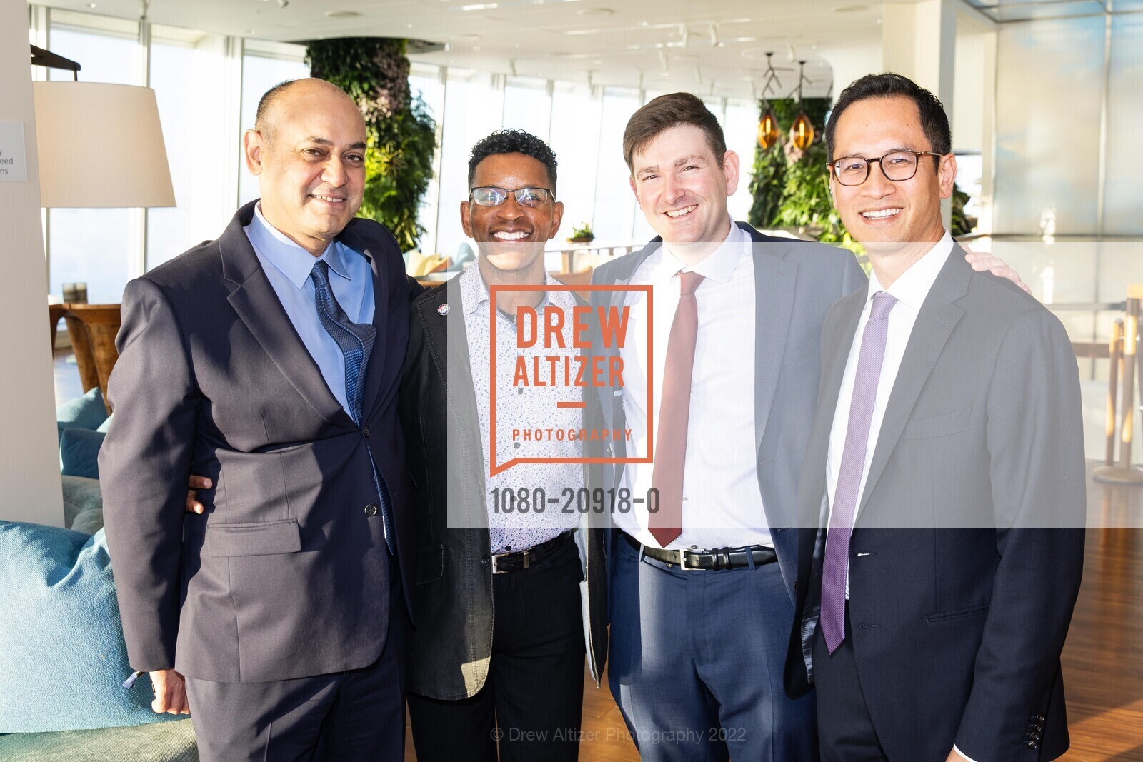 Nalin Gupta, Jeffrey Myers, Ramin Morshed, Edward Chang, UCSF Neurosurgery Event, Salesforce Tower. 415 Mission St, SF, CA 94105 US, October 8th, 2022, Photo #1080-20918-0 Nalin Gupta, Jeffrey Myers, Ramin Morshed, Edward Chang, Photo #1080-20918-0