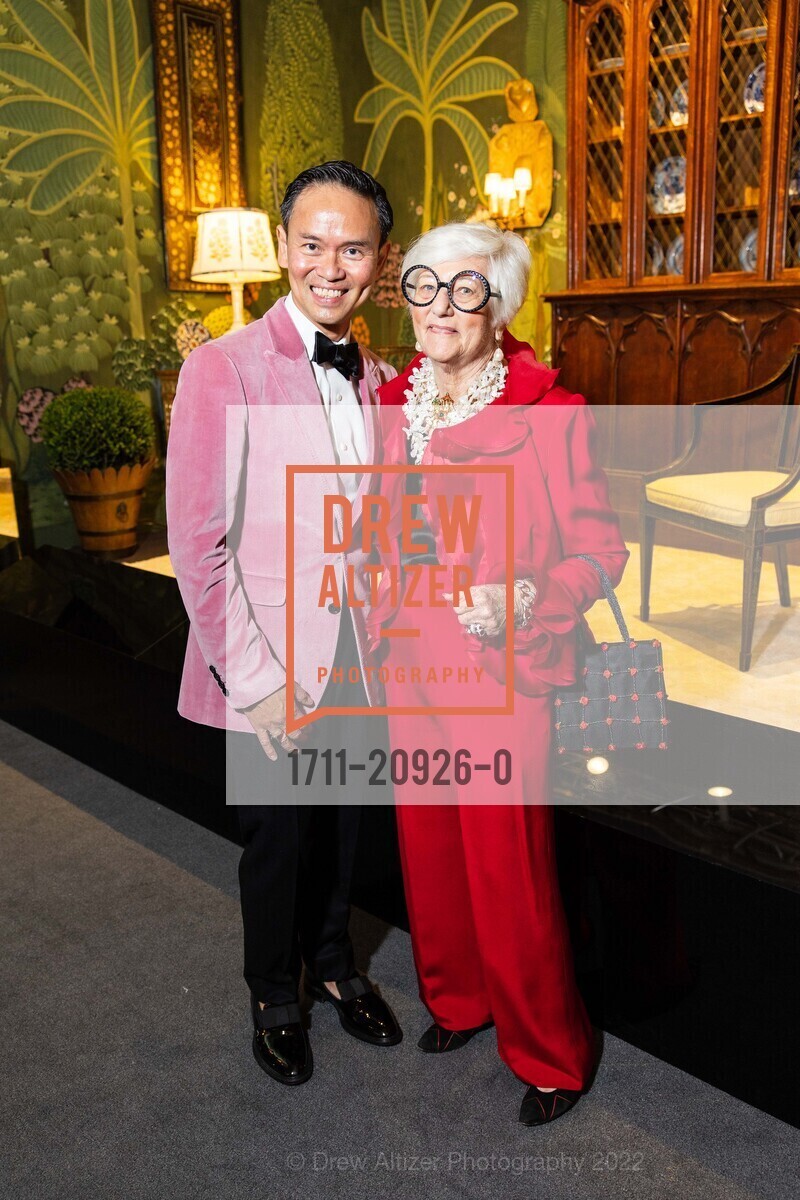 Jonathan Rachman, Susanna Allen, The San Francisco Fall Show Opening Night Gala 2022, Festival Pavilion. 38 Fort Mason, SF, CA 94123 US, October 12th, 2022, Photo #1711-20926-0 Jonathan Rachman, Susanna Allen, Photo #1711-20926-0