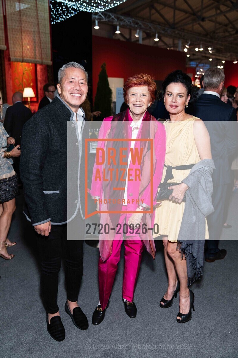 Benjamin Dhong, Pamela Babey, Katherine Jacobus, The San Francisco Fall Show Opening Night Gala 2022, Festival Pavilion. 38 Fort Mason, SF, CA 94123 US, October 12th, 2022, Photo #2720-20926-0 Benjamin Dhong, Pamela Babey, Katherine Jacobus, Photo #2720-20926-0