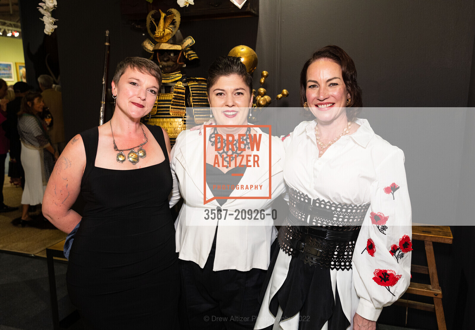 Carina Cassone, Cassie Westbrook, Krista Coupar, The San Francisco Fall Show Opening Night Gala 2022, Festival Pavilion. 38 Fort Mason, SF, CA 94123 US, October 12th, 2022, Photo #3567-20926-0 Carina Cassone, Cassie Westbrook, Krista Coupar, Photo #3567-20926-0