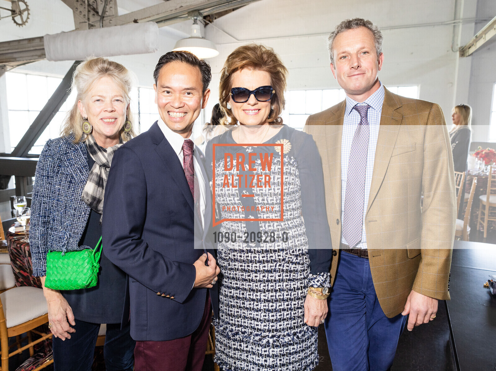Emma Burns, Jonathan Rachman, Emma Manners, Dominic Evans-Freke, The Chairman's Luncheon 2022, Festival Pavilion. Fort Mason, SF, CA 94123, October 13th, 2022, Photo #1090-20928-0 Emma Burns, Jonathan Rachman, Emma Manners, Dominic Evans-Freke, Photo #1090-20928-0