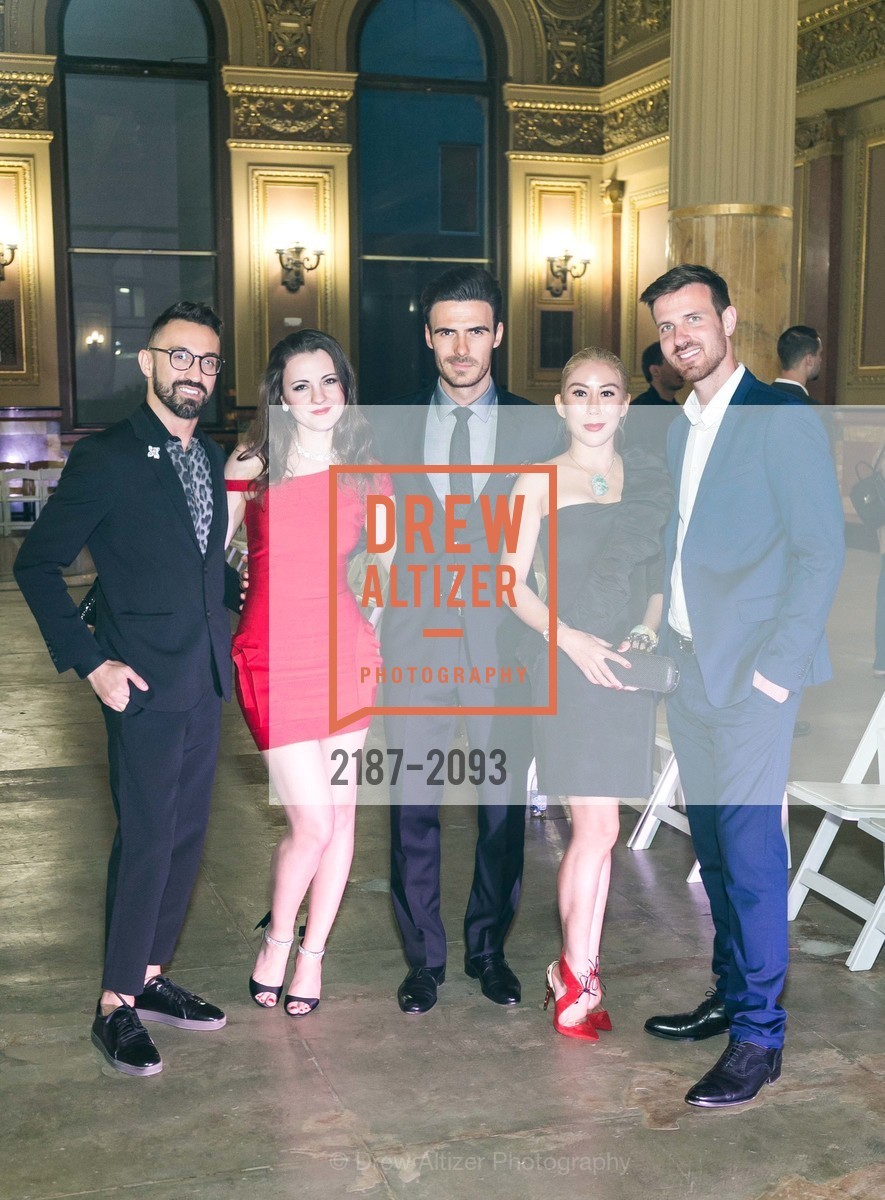 Stephan Rabimov, Martha Kuit, David Kuit, Rumiko McCarthy, Stefan Kalomoiris, Major Obsessions Spring/ Summer 2017 Fashion Show at at One Jones, Hibernia Bank Building. 1 Jones St San Francisco, California 94102, Photo #2187-2093 Stephan Rabimov, Martha Kuit, David Kuit, Rumiko McCarthy, Stefan Kalomoiris, Photo #2187-2093