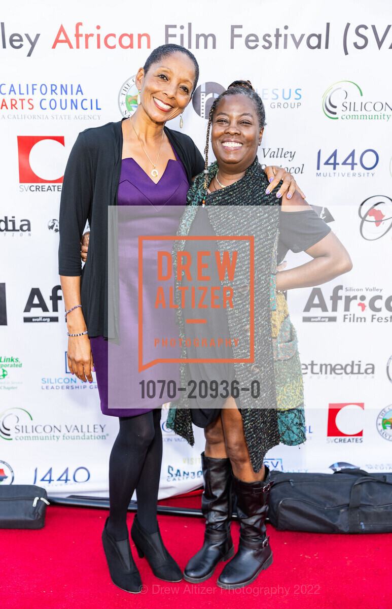 Rina Robinson, Dawna Eskridge, Silicon Valley African Film Festival, Historic Hoover Theatre. 1635 Park Ave, San Jose, CA 95126, October 14th, 2022, Photo #1070-20936-0 Rina Robinson, Dawna Eskridge, Photo #1070-20936-0