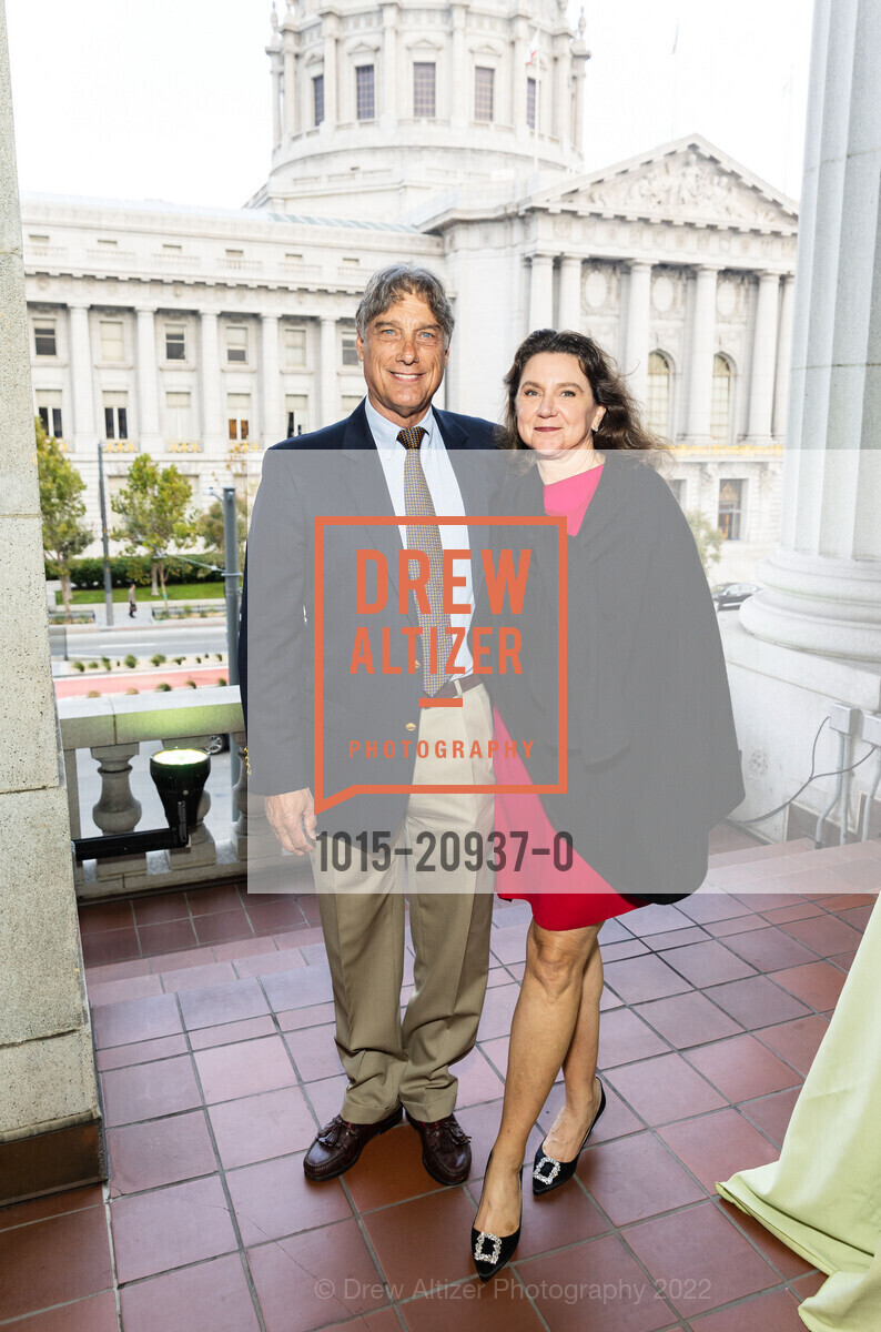 Jonathan Rothbard, Victoria Schiff, San Francisco Performances Gala 2022, War Memorial. 401 Van Ness Ave, SF, CA 94102 US, October 14th, 2022, Photo #1015-20937-0 Jonathan Rothbard, Victoria Schiff, Photo #1015-20937-0