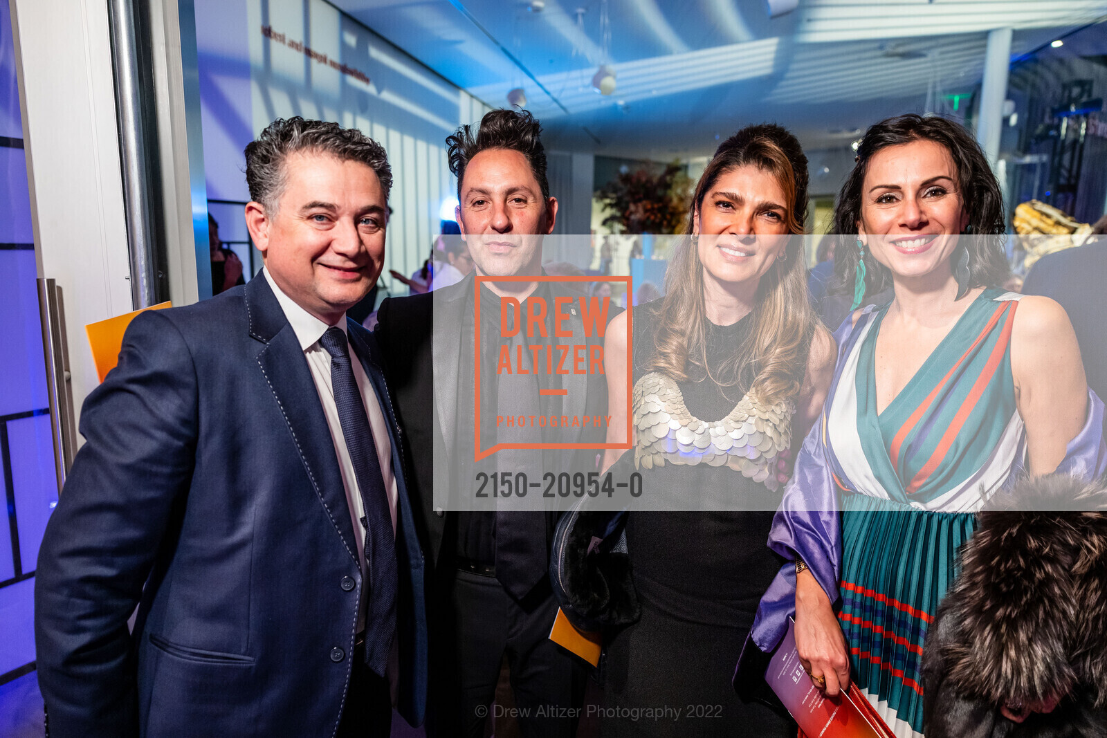 Mark Moshayedi, Mauro Aprile Zanetti, Semira Moshayedi, Eva Zanetti, Manetti Shrem Museum of Art Fall Gala 2022, University of Ca Davis. 254 Old Davis Rd, Davis, CA 95616, October 22nd, 2022, Photo #2150-20954-0 Mark Moshayedi, Mauro Aprile Zanetti, Semira Moshayedi, Eva Zanetti, Photo #2150-20954-0