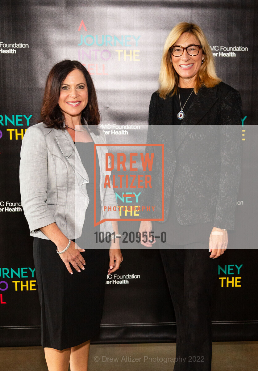 Melissa Schwartz, Michelle Notkin, A Journey Into the Cell: An Evening of Exploration with Dr. Siddhartha Mukherjee, California Academy of Sciences. 55 Music Concourse Dr, SF, CA 94118 US, October 22nd, 2022, Photo #1001-20955-0 Melissa Schwartz, Michelle Notkin, Photo #1001-20955-0