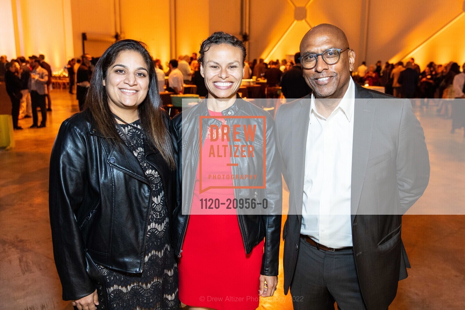 Amita Agnihotri, Tracy Hanna, Michael McAlpin, One Big Table 2022, San Francisco/Marin Food Bank. 900 Pennsylvania Ave, SAN FRANCISCO, CA 94112, October 22nd, 2022, Photo #1120-20956-0 Amita Agnihotri, Tracy Hanna, Michael McAlpin, Photo #1120-20956-0