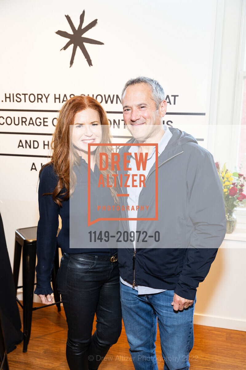 Kara Goldin, Theo Goldin, Courage Museum Inside Look, Courage Museum. 100 Montgomery Street Presidio of San Francisco @ SF, CA US, October 27th, 2022, Photo #1149-20972-0 Kara Goldin, Theo Goldin, Photo #1149-20972-0