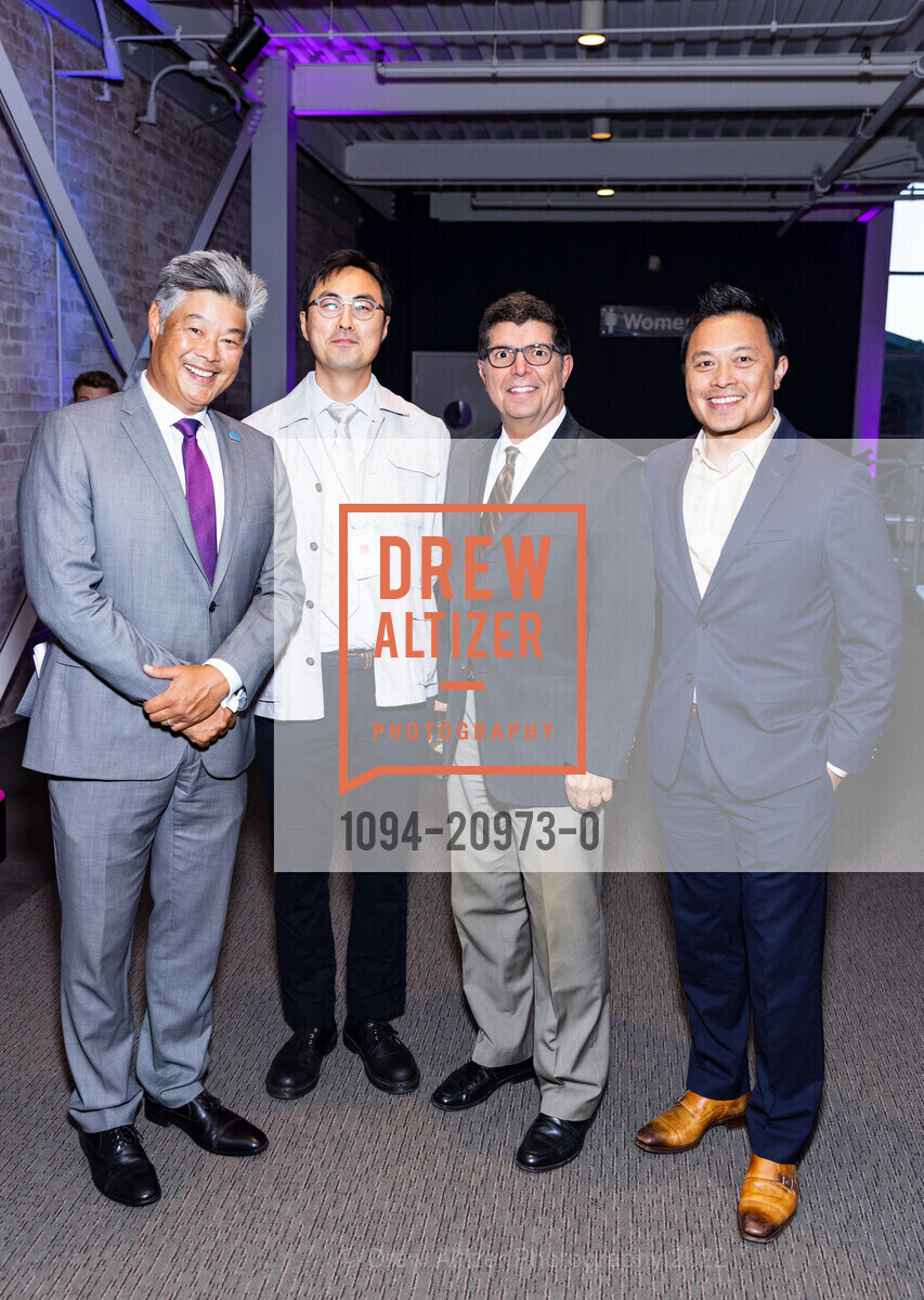 Rodney Fong, Youngjae Jeong, Rob Tibbetts, Tom Soohoo, SFCC hosts Excellence in Business Awards 2022, San Francisco Design Center Galleria. 101 Henry Adams St, SF, CA 94103 US, October 27th, 2022, Photo #1094-20973-0 Rodney Fong, Youngjae Jeong, Rob Tibbetts, Tom Soohoo, Photo #1094-20973-0