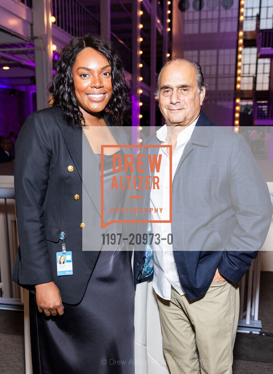 Felicia Glaster, Hamid Ghaemmaghami, SFCC hosts Excellence in Business Awards 2022, San Francisco Design Center Galleria. 101 Henry Adams St, SF, CA 94103 US, October 27th, 2022, Photo #1197-20973-0 Felicia Glaster, Hamid Ghaemmaghami, Photo #1197-20973-0