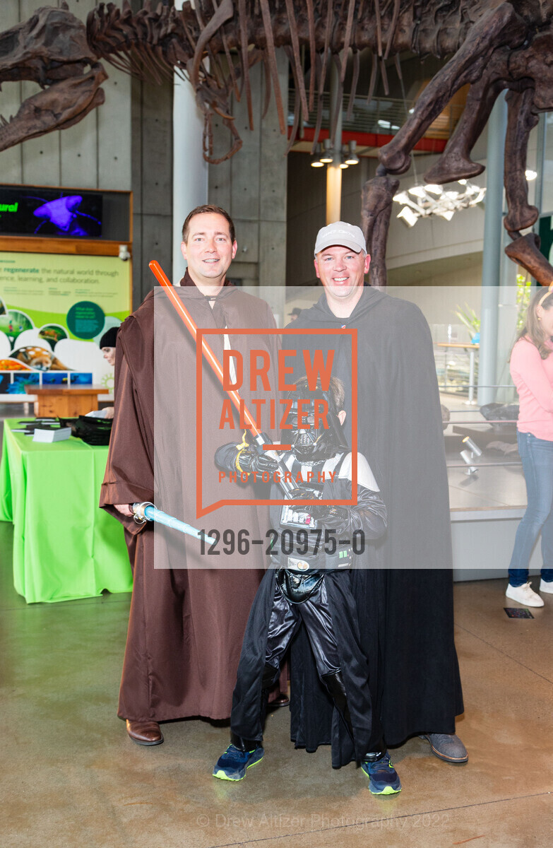 Derek Brown, Jim Hilt, California Academy's SuperNatural Halloween 2022, California Academy of Sciences. 55 Music Concourse Dr, San Francisco, CA 94118, October 28th, 2022, Photo #1296-20975-0 Derek Brown, Jim Hilt, Photo #1296-20975-0